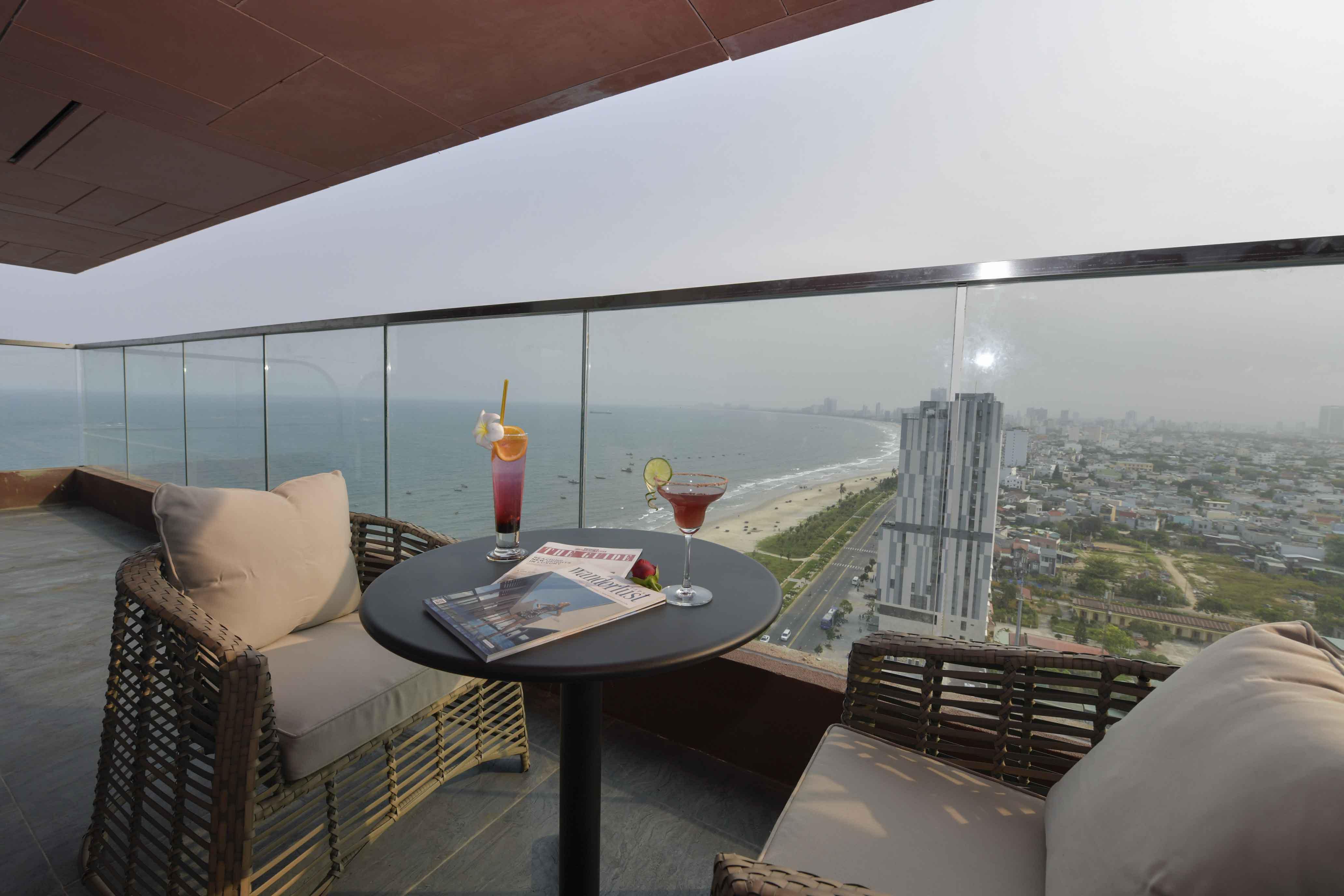 The Code Hotel & Spa Da Nang Exterior foto