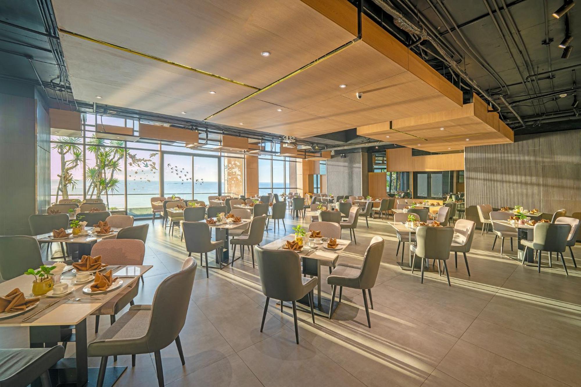 The Code Hotel & Spa Da Nang Exterior foto