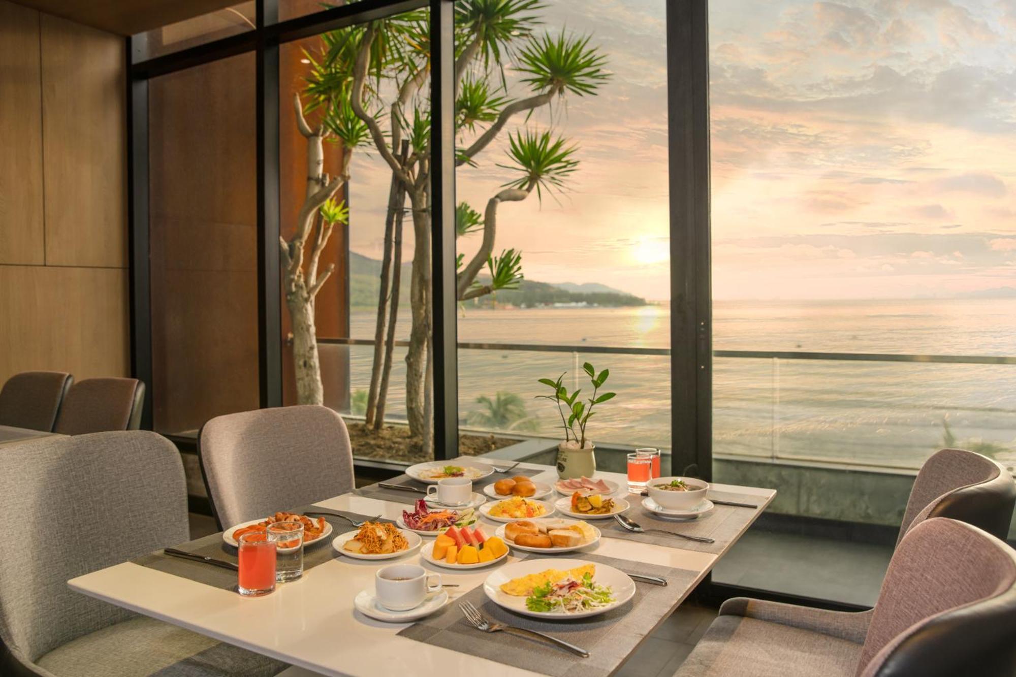 The Code Hotel & Spa Da Nang Exterior foto