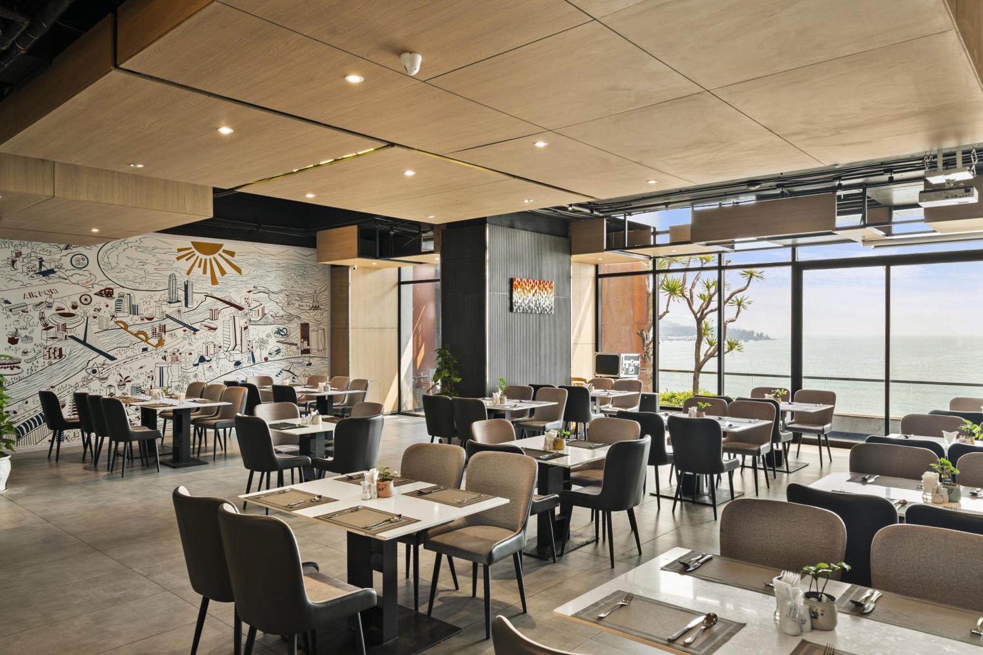 The Code Hotel & Spa Da Nang Exterior foto
