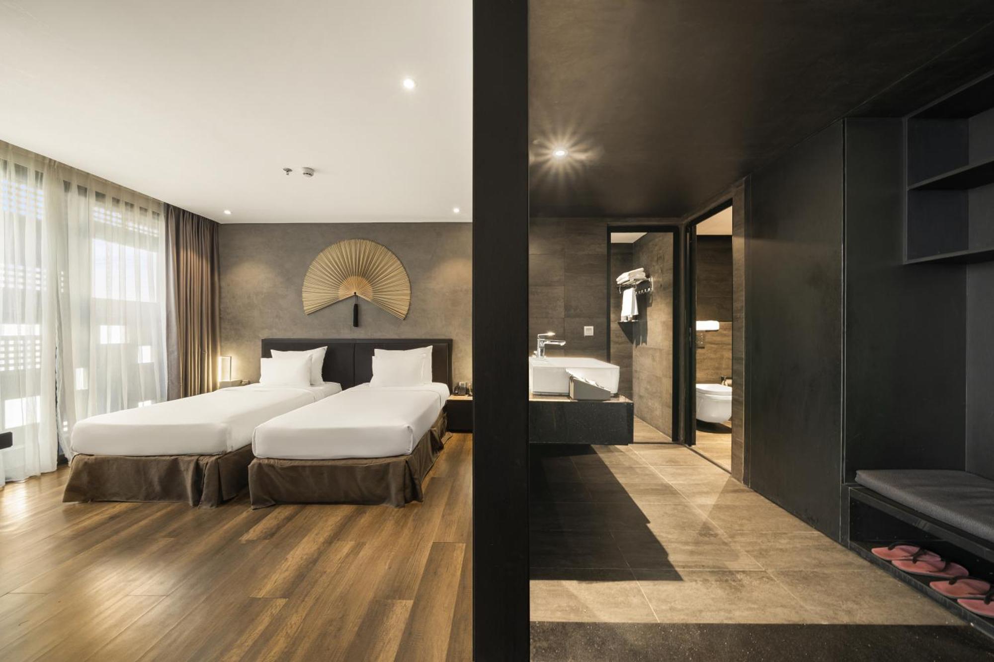 The Code Hotel & Spa Da Nang Exterior foto
